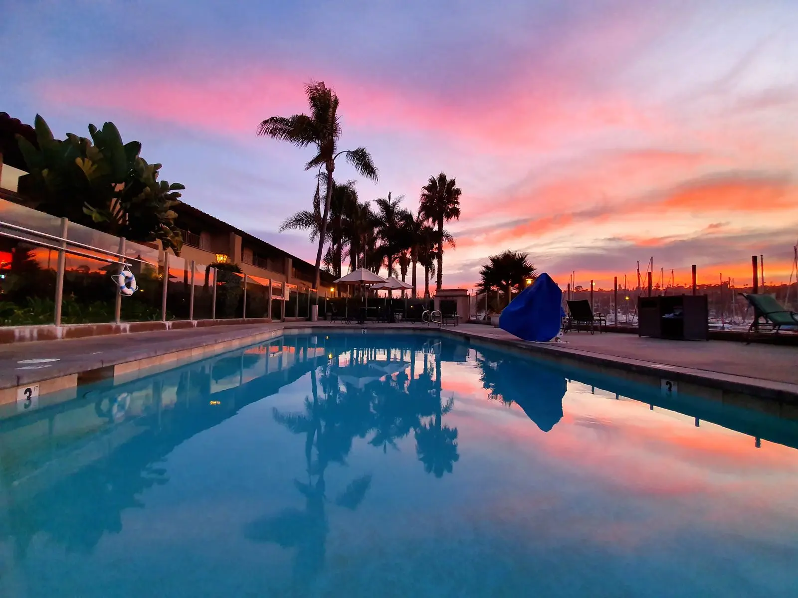 Palmiye Tatil Köyü — Otel & Konaklama